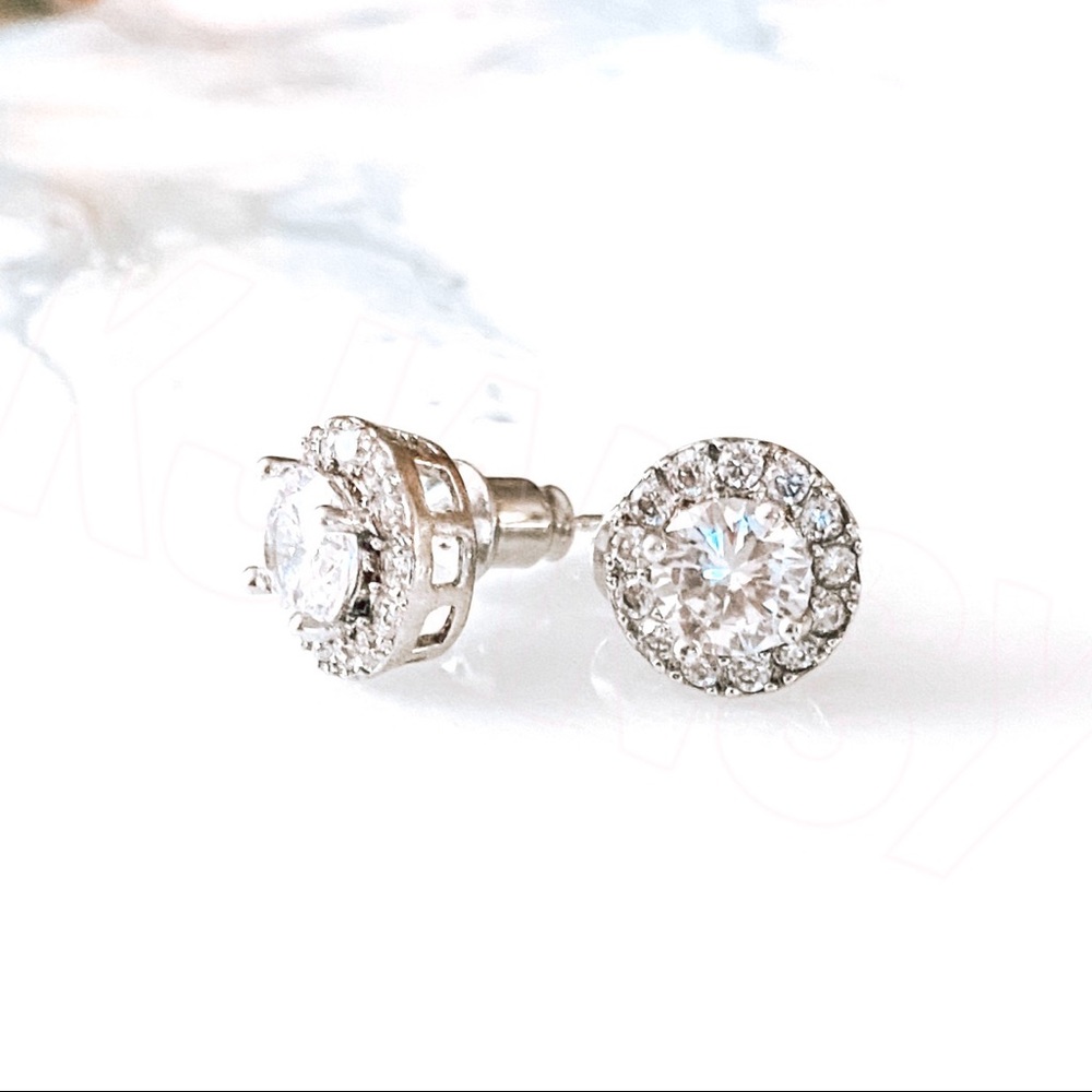 18k White Gold Filled CZ Earrings - Picture 6 of 6